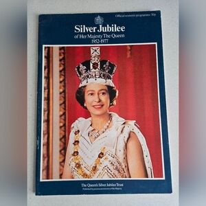Silver Jubilee of Her Majesty Queen 1952-1977 Official Souvenir Programme